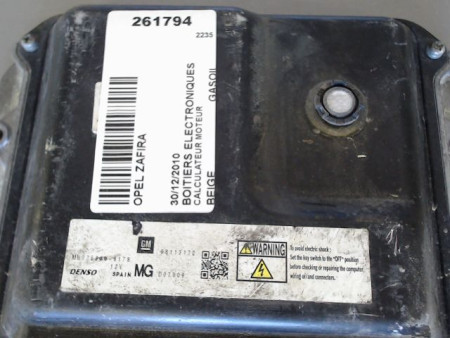 CALCULATEUR MOTEUR OPEL ZAFIRA