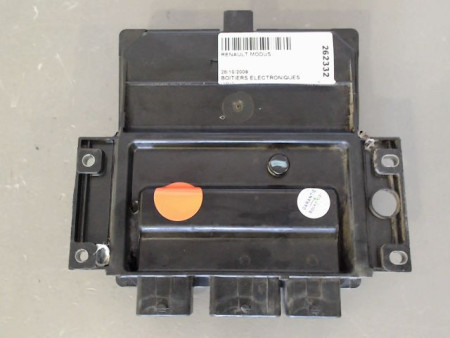 CALCULATEUR MOTEUR RENAULT MODUS