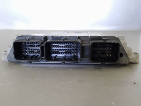 CALCULATEUR MOTEUR PEUGEOT 307