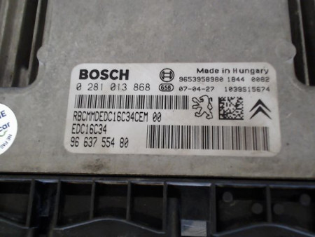 CALCULATEUR MOTEUR PEUGEOT 207