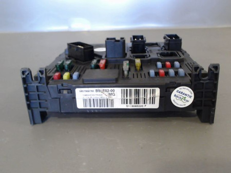 BOITIER GESTION HABITACLE PEUGEOT 206