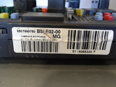 BOITIER GESTION HABITACLE PEUGEOT 206