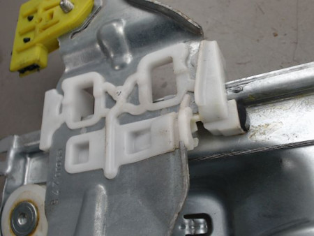 MECANISME LEVE-GLACE ARRIERE GAUCHE RENAULT KADJAR