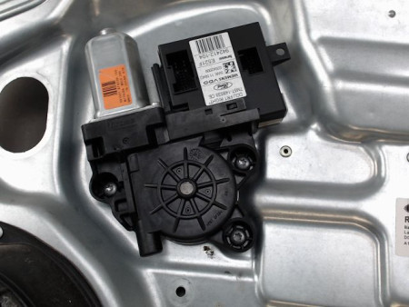 MECANISME LEVE-GLACE AVANT DROIT FORD KUGA