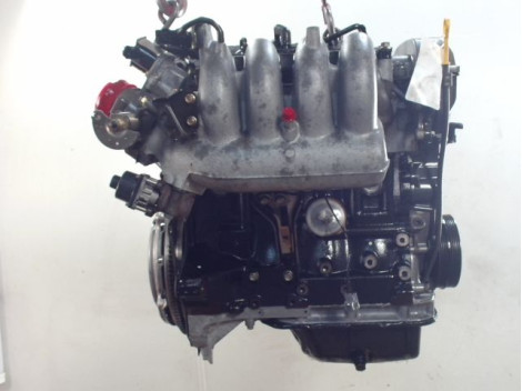 MOTEUR ESSENCE MAZDA PREMACY 1.9