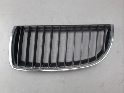 GRILLE CALANDRE GAUCHE B.M.W. SERIE 3