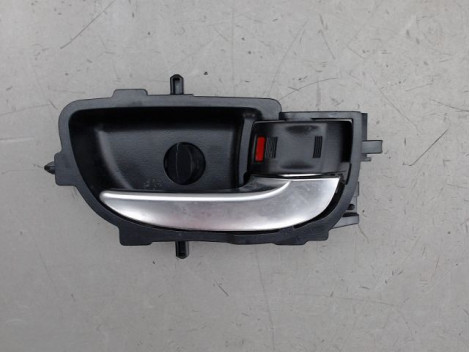 POIGNEE INTERIEURE PORTE ARRIERE DROIT TOYOTA YARIS
