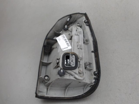 FEU ARRIERE GAUCHE  OPEL ZAFIRA