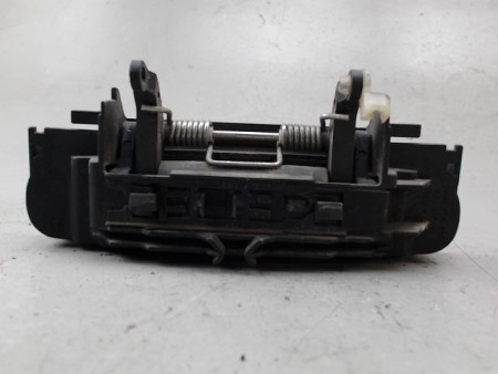 POIGNEE EXTERIEURE PORTE AVANT DROIT AUDI A4