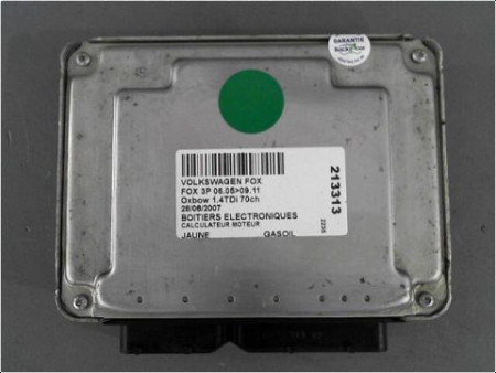 CALCULATEUR MOTEUR VOLKSWAGEN FOX 05-11