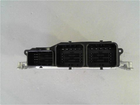 CALCULATEUR MOTEUR PEUGEOT 208 12-15