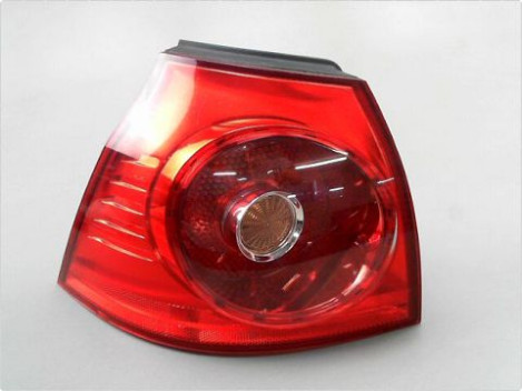 FEU ARRIERE GAUCHE  VOLKSWAGEN GOLF V 2003-2009