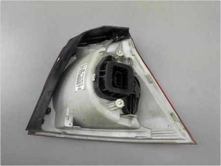 FEU ARRIERE GAUCHE  VOLKSWAGEN GOLF V 2003-2009