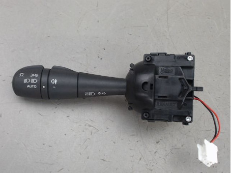 COMMANDE CLIGNOTANT RENAULT TWINGO