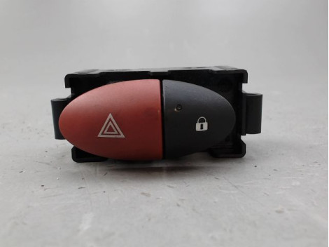 BOUTON DE WARNING RENAULT TWINGO