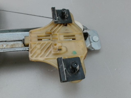 MECANISME LEVE-GLACE AVANT GAUCHE RENAULT CLIO