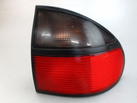 FEU ARRIERE DROIT RENAULT LAGUNA