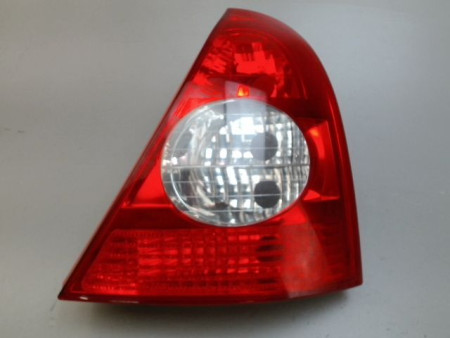 FEU ARRIERE DROIT RENAULT CLIO
