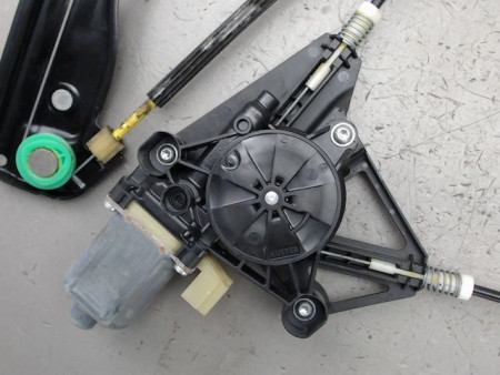 MECANISME LEVE-GLACE AVANT DROIT VOLKSWAGEN GOLF