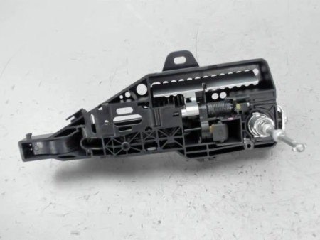 POIGNEE EXTERIEURE PORTE AVANT GAUCHE RENAULT CLIO
