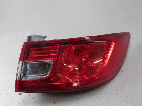 FEU ARRIERE DROIT RENAULT CLIO