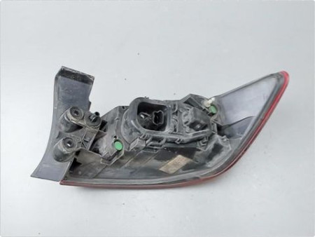 FEU ARRIERE GAUCHE  RENAULT CLIO