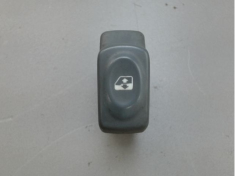 COMMANDE LEVE-GLACE PORTE AVD RENAULT TWINGO