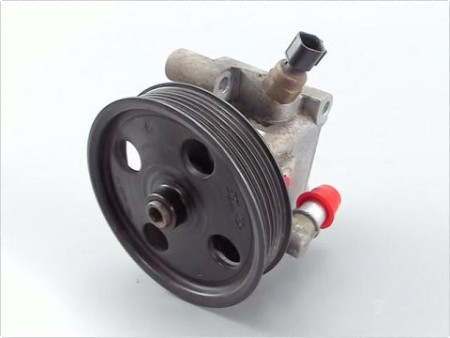 POMPE DIRECTION ASSISTEE FORD FOCUS