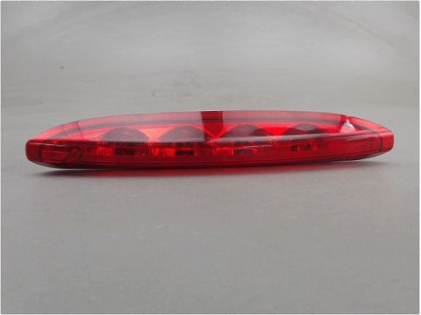 FEUX STOP SUPPLEMENTAIRE PEUGEOT 208