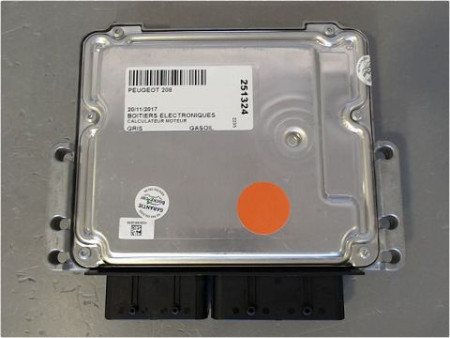 CALCULATEUR MOTEUR PEUGEOT 208