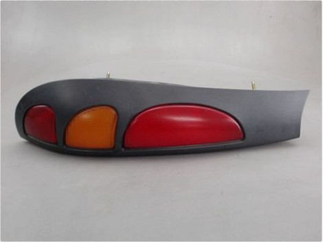 FEU ARRIERE GAUCHE  FIAT MAREA