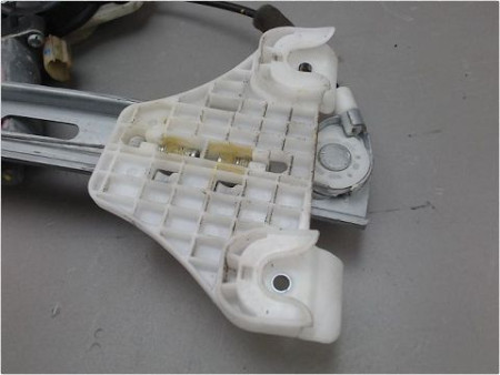 MECANISME LEVE-GLACE ARRIERE GAUCHE HYUNDAI I20
