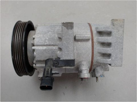 COMPRESSEUR AIR CONDITIONNE HYUNDAI I20