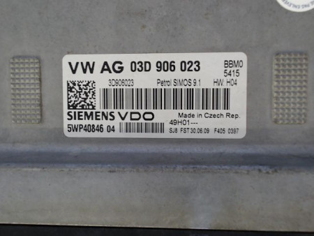 CALCULATEUR MOTEUR VOLKSWAGEN POLO