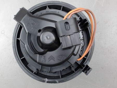 MOTEUR VENTILATEUR CHAUFFAGE PEUGEOT 108