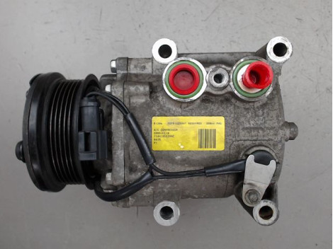 COMPRESSEUR AIR CONDITIONNE FORD FIESTA