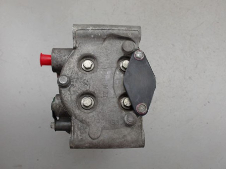COMPRESSEUR AIR CONDITIONNE FORD FIESTA