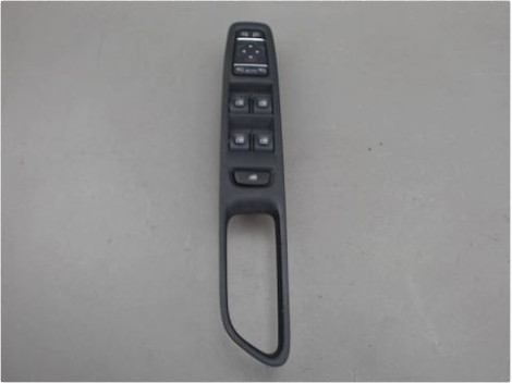 COMMANDE LEVE-GLACE PORTE AVG RENAULT CLIO