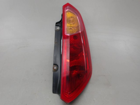 FEU ARRIERE DROIT FIAT PUNTO