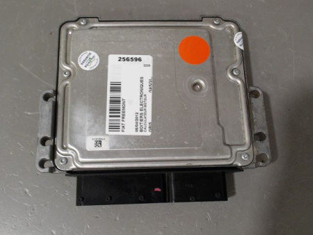 CALCULATEUR MOTEUR FIAT FREEMONT