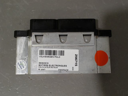 CALCULATEUR MOTEUR VOLKSWAGEN POLO