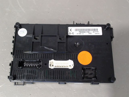 BOITIER GESTION HABITACLE RENAULT CLIO