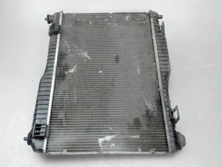 RADIATEUR FORD FIESTA