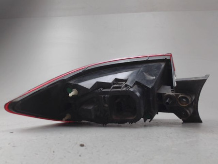 FEU ARRIERE DROIT RENAULT CLIO