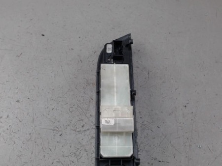 COMMANDE LEVE-GLACE PORTE AVG SUZUKI SWIFT