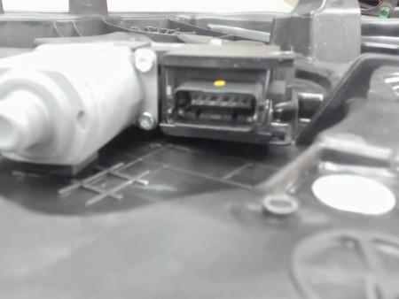 MECANISME LEVE-GLACE AVANT GAUCHE HYUNDAI I40