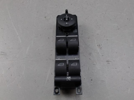 COMMANDE LEVE-GLACE PORTE AVG FORD FOCUS
