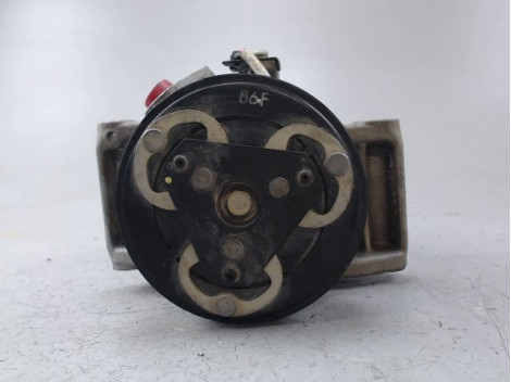 COMPRESSEUR AIR CONDITIONNE DACIA SANDERO