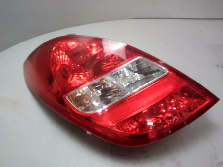 FEU ARRIERE GAUCHE  HYUNDAI I20