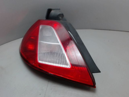 FEU ARRIERE GAUCHE  RENAULT MEGANE